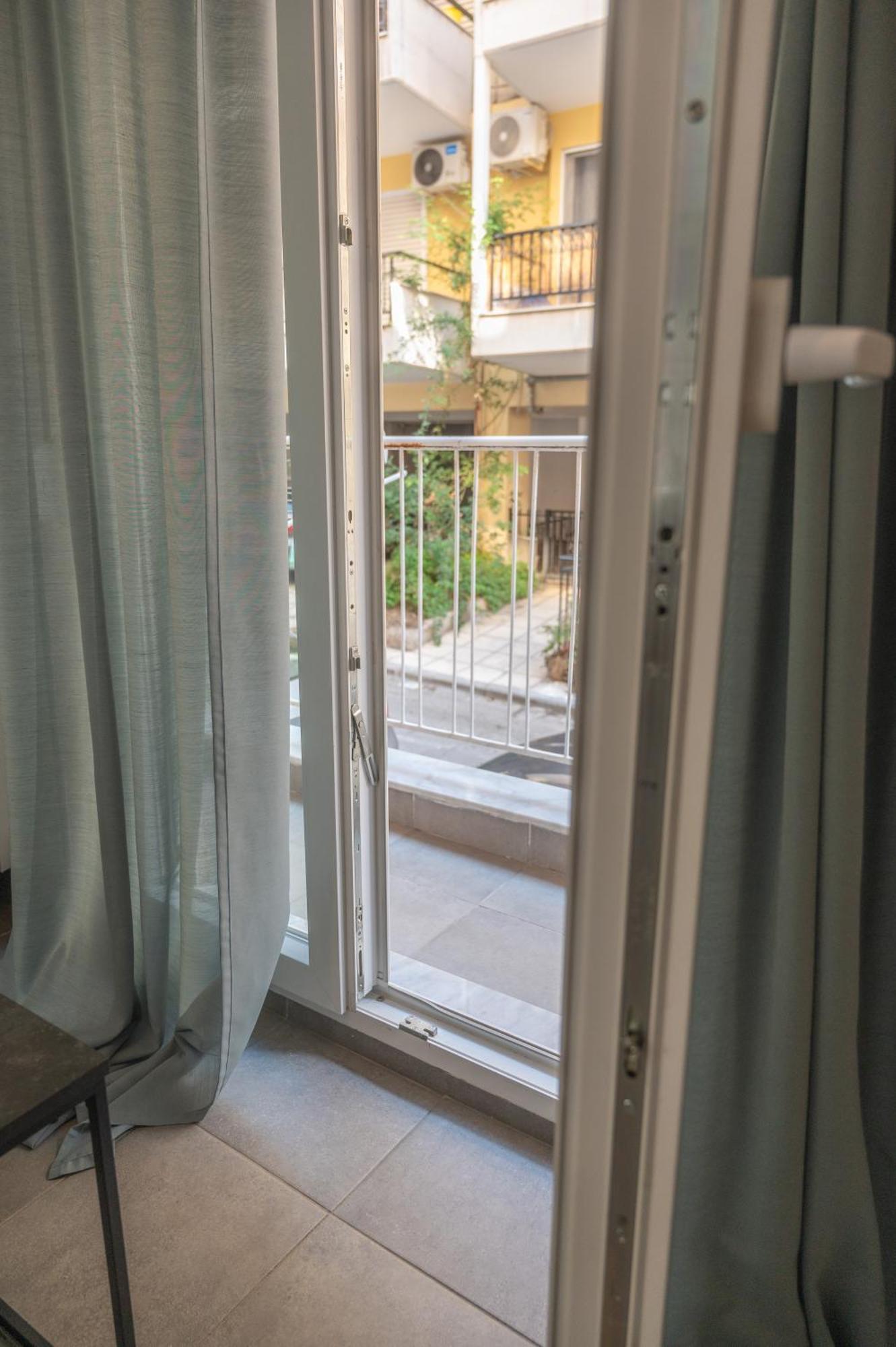 Niso Thessaloniki Hospitality Apartments Exterior foto
